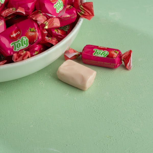 TOFY ÇİLEKLİ ŞEKER